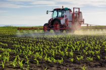Pesticides : une médiation inédite entre agriculteurs et riverains