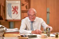 Alain Rousset waits for regional elections results in his office