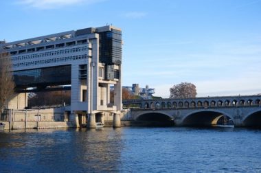 Bug à Bercy : les collectivités vont-elles pouvoir honorer leurs factures ?