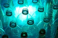 Bouteille plastique