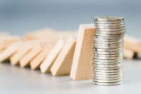 Dominos finances
