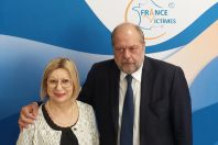 La présidente de France victimes, Maryse Lemen-Régnier et le garde des Sceaux, Eric Dupond-Moretti, le 16 juin 2023.