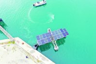 ferme-photovoltaique-offshore