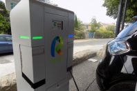 Bornes de recharge Reveo