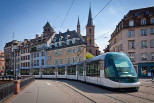 Comment implanter une infrastructure de transport linéaire sur le domaine public