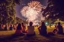 Feu artifice Adobe Stock
