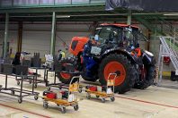 Le site du fabricant japonais Kubota à Dunkerque produit des tracteurs pour les grandes cultures, majoritairement exportés.