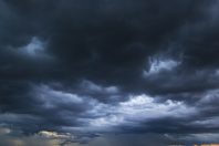 nuages-noirs