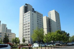 Avenue_des_Champs_Lasniers_aux_Ulis_le_9_mai_2017_-_11