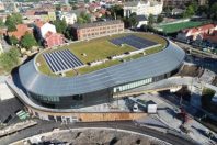 La patinoire d’Oslo  (Norvège), le modèle vert.