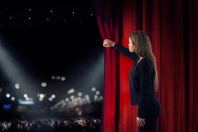 spectacle-alphaspirit-AdobeStock_242384200