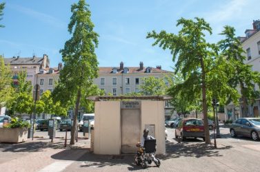 Toilettes publiques