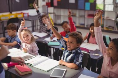 La médiatrice de l’Éducation nationale appelle à éviter les ruptures scolaires