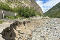 A la Bérarde (Isère), la RD530 a été dévastée par la crue du Vénéon en juin 2024.