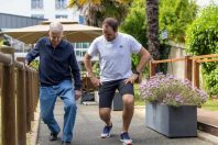 Dans cet Ehpad nantais, la santé passe aussi par les pieds