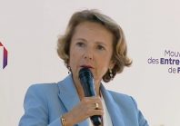 Examen de passage timidement réussi pour la nouvelle PDG de La Poste