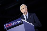 21_11_24_paris_75_106 eme congres des maires_seance de cloture_ discours andre laignel_david lisnard_michel barnier premier ministre