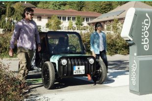 Avec une autonomie de 135 kilomètres, le véhicule est vendu un peu plus de 10000 euros.