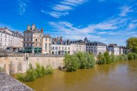 Longée par la Loire, la ville d’Orléans (Loiret) est 
particulièrement exposée aux risques d’inondation, 
dont elle fut victime en 2016.