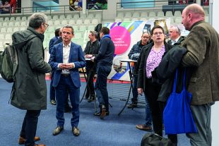 Depuis deux ans, le département du Val-de-Marne organise le salon de l’achat public, qui permet d’échanger sur les bonnes pratiques à adopter.