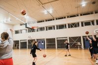 Le collège Olympique de Grenoble (Isère) participe 
à l’opération « 1 clic 1 salle » en louant son gymnase 
notamment à des associations sportives