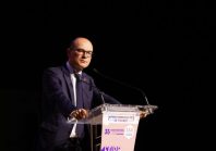 Les intercos veulent tourner la page de l’instabilité politique