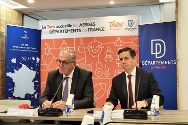 François Sauvadet (à g.) a donné une conférence de presse avec le président du département du Tarn, Christophe Ramond