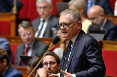 « Les collectivités doivent réfléchir à la réduction du millefeuille territorial » – Philippe Juvin