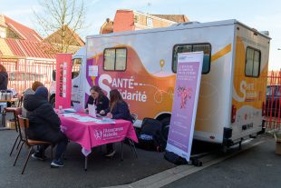 À Roubaix, les médiatrices reçoivent sur rendez-vous ou lors de permanences afin d’aider les personnes à se réinscrire dans un parcours de soins.