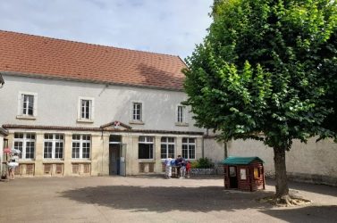 L’école des Tilleuls à Ravières (Yonne)