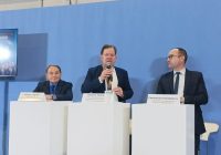 André Laignel, Antoine Homé, Emmanuel Sallaberry, au Congrès des maires 2025.