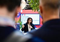 Marina Ferrari, ministre des Sports, annonce « la fin de la vidange annuelle obligatoire des piscines publiques »