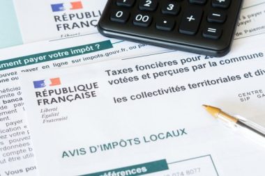 Taxes foncières. Avis d'impôts locaux.