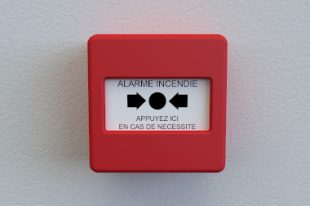 Boitier alarme incendie
