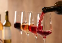 La consommation d'alcool à risques, en 2024, est plus répandue en Bretagne.