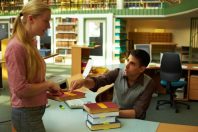 bibliothécaire-Robert Kneschke-AdobeStock_18550248