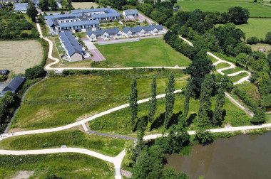 Photo 2 - Redonner de la place au piéton © Mairie Saint-Sauveur-Villages