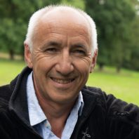 Pierre Leroy est président du Pays Grand Briançonnais, le pôle d’équilibre territorial et rural du Briançonnais, des Écrins, du Guillestrois et du Queyras, et vice-président au sein de la communauté de communes du Briançonnais dans les Hautes-Alpes. Il est aussi conseiller du Cerema.