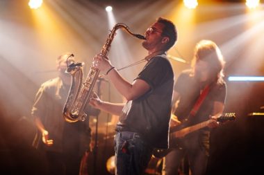 concert-jazz-Zamrznuti tonovi-AdobeStock_1081209201