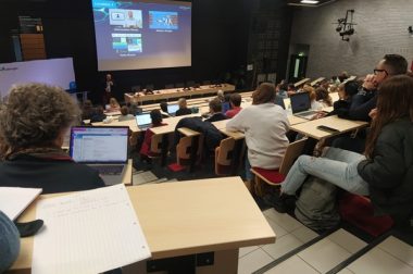 Prime Ségur : les écoles du travail social au bord du désastre, faute de financements régionaux