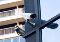 Caméra de surveillance en ville