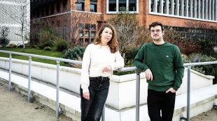 Cécile Gintrac, enseignante, géographe urbaine, coresponsable à l'Institut La Boétie et Antoine Salles-Papou, auteur de l'ouvrage "les Communes libres" et responsable formation à l'Institut La Boétie.