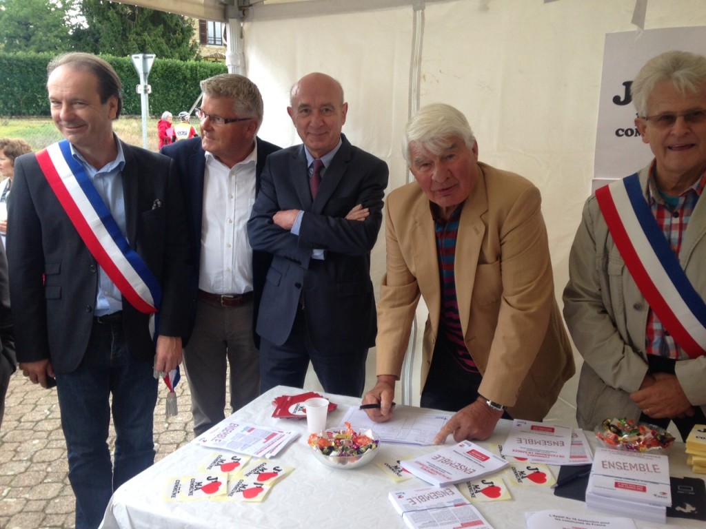 manifestation des maires dans l'Allier, journée du 19 septembre