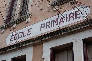Municipales 2026 : l&rsquo;occasion de parler « intelligemment » de la fermeture des classes