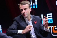 emmanuel-macron-une