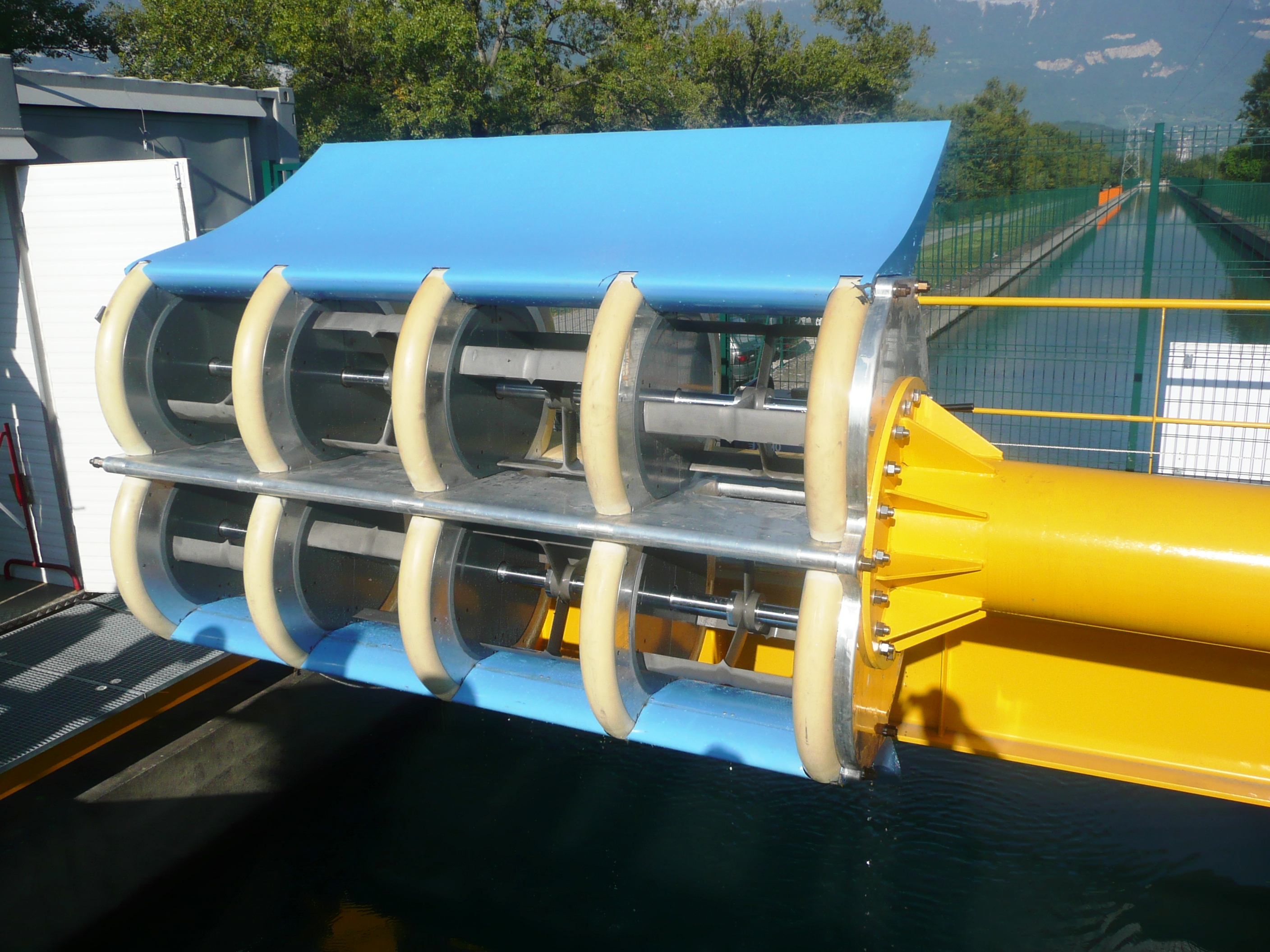 hydrolienne en route pour le fleuve