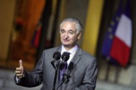 Jacques Attali, président de la Commission de la libération de la croissance lors de la remise de son 2ème rapport, le 15 octobre au soir